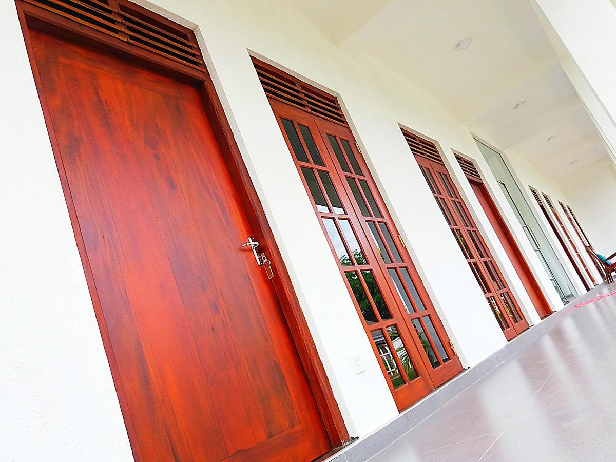 A&B Resort Negombo Kudapaduwa Kültér fotó