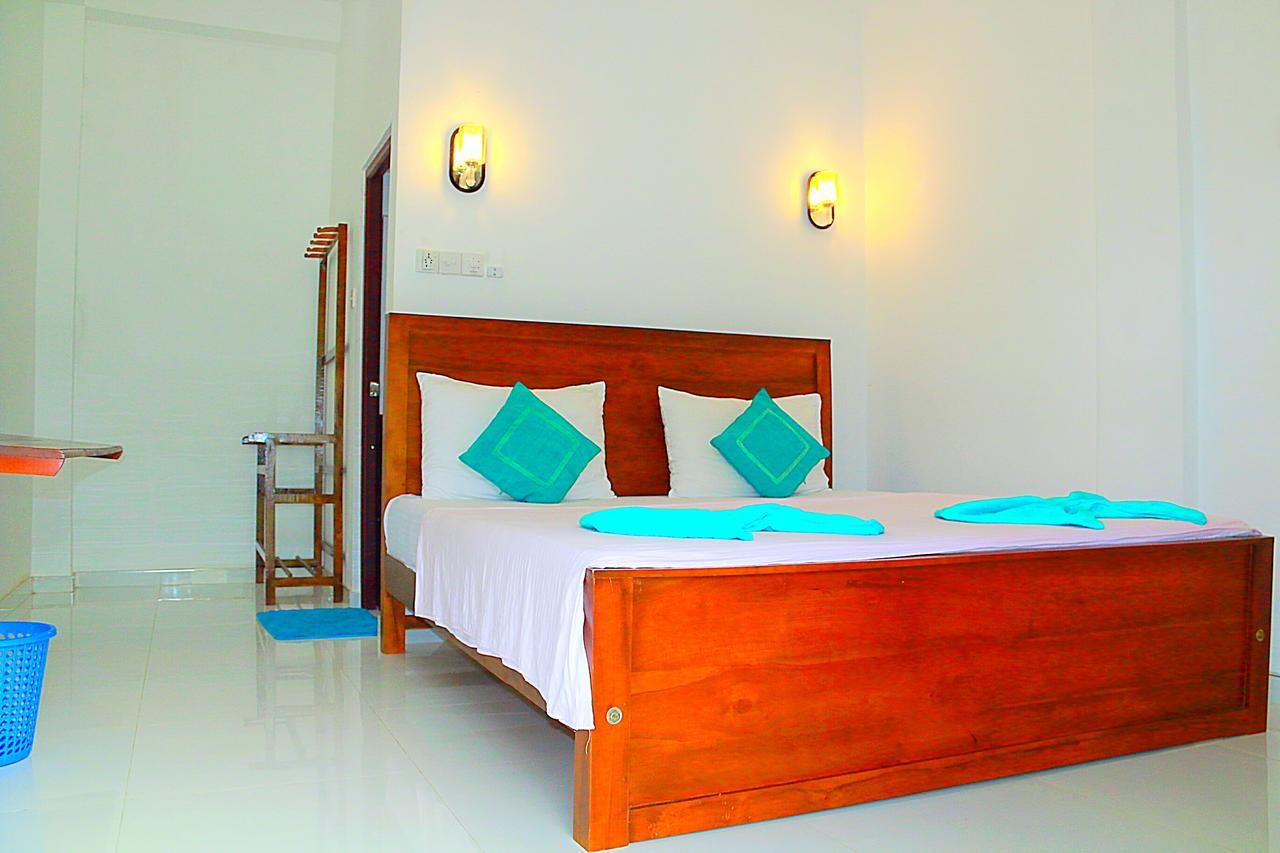 A&B Resort Negombo Kudapaduwa Kültér fotó