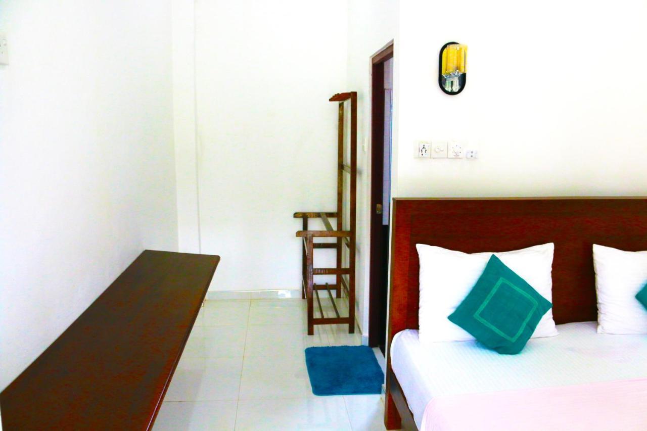 A&B Resort Negombo Kudapaduwa Kültér fotó